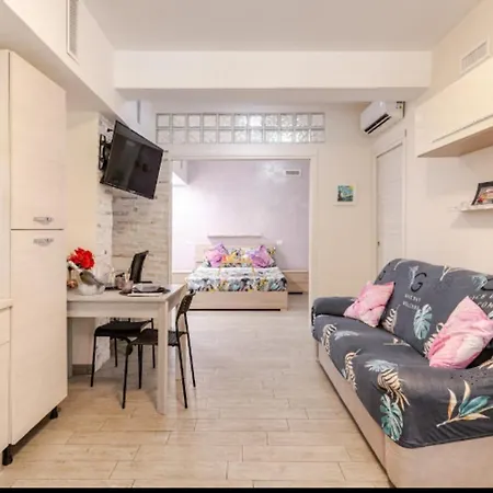 Secret Casa Bovari Metro B1 Conca D'Oro Rome Exterior photo